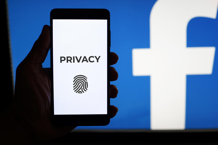 A Facebook többet tud rólad, mint gondolnád - A Facebook nem felejt! A Facebook többet tud rólad, mint gondolnád - A Facebook nem felejt!